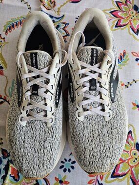 Brooks Adrenaline 23 GTS "Oreo" Men's Running Shoe